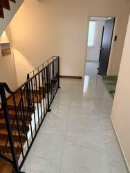 Flora Road (D17), Terrace #553593661